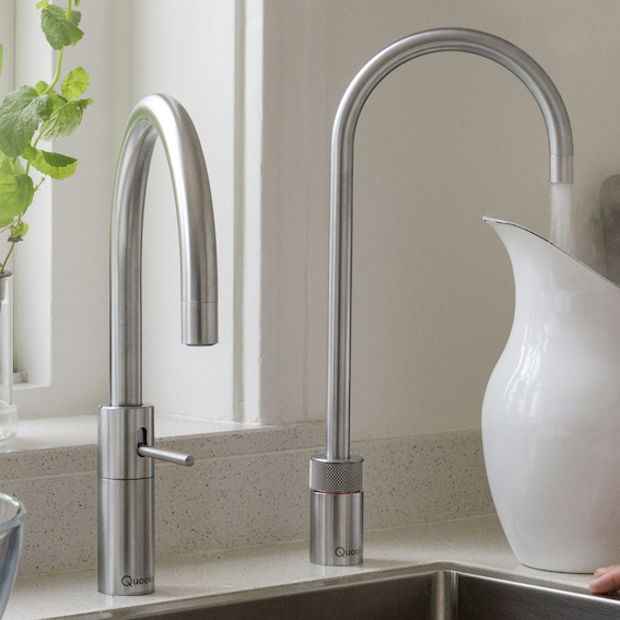 Sfeerfoto Quooker Nordic Single Tap Round, in hoogte verstelbaar (hoog)